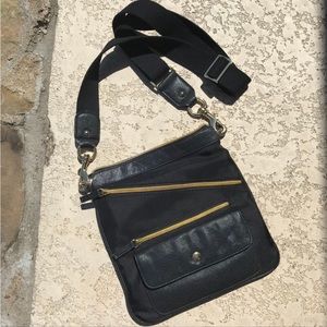 SONDRA ROBERTS Black Nylon Crossbody Purse With Gold Trim & Detachable Strap